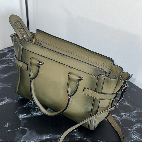 COACH Swagger 27 Handbag Burnished Leather Dark Green Crossbody Bag AUTHENTIC - Picture 9 of 15